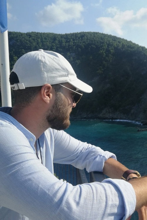 Ioannis Petrou