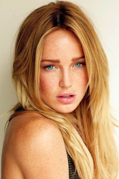 Kép: Caity Lotz színész profilképe