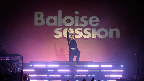 Take That play Baloise Session