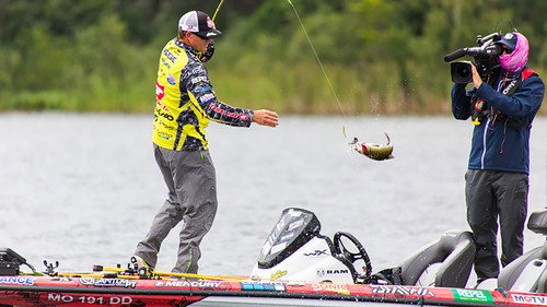 Outdoor Ch: MLF All Angles - Season 1 Backdrop Blur