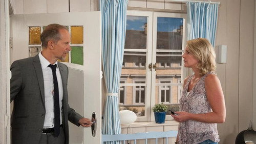 Folge 2075 - Besuch aus der Vergangenheit