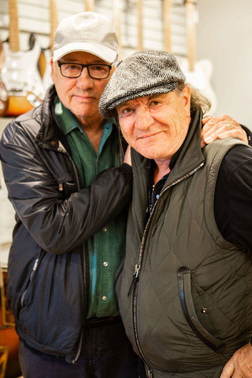 Escena 3 de Johnson and Knopfler’s Music Legends