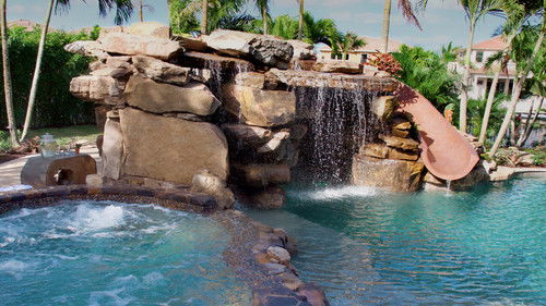 Escena 4 de Insane Pools: Off the Deep End