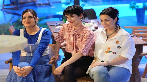 Episode 11 still