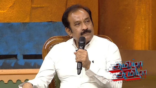 Modern Ornaments vs Traditional Ornaments