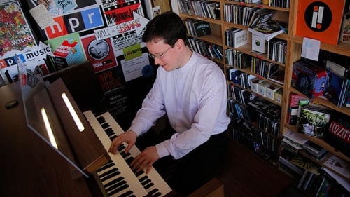 Poster della serie NPR Tiny Desk Concerts