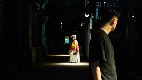 不思异：电台 - Season 1 Backdrop Blur
