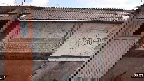 Casa com Parede