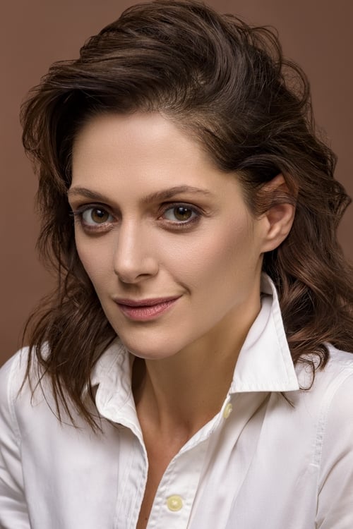 Kép: Klára Issová színész profilképe