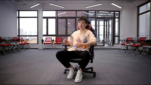 Born to Win: the King Pro League Saga