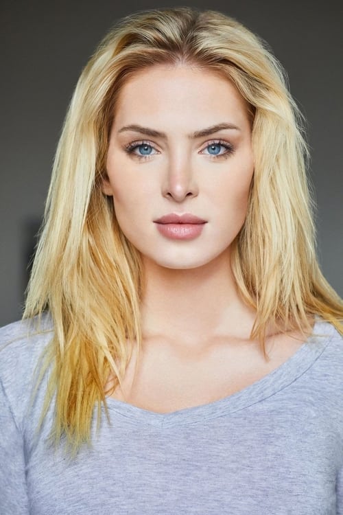 Kép: Saxon Sharbino színész profilképe