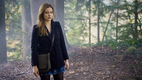 Nancy Drew S02E02 — The Reunion of Lost Souls episode still