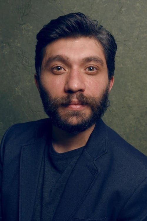 Kép: Özgür Emre Yıldırım színész profilképe