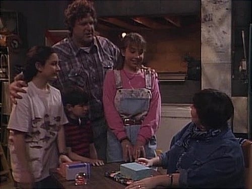 Roseanne, S02E24 - (1990)