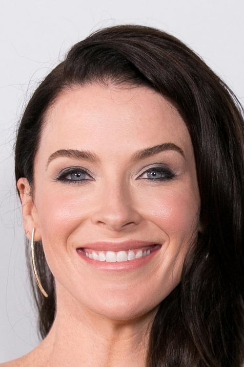 Kép: Bridget Regan színész profilképe