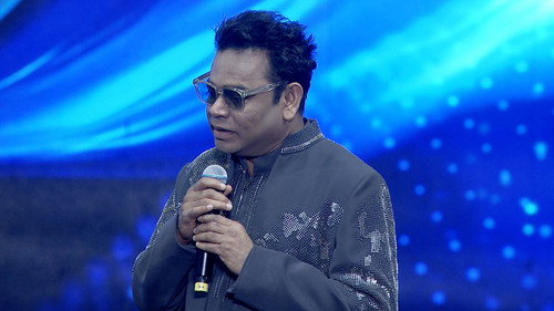 Sony Vizha’s Grand Debut