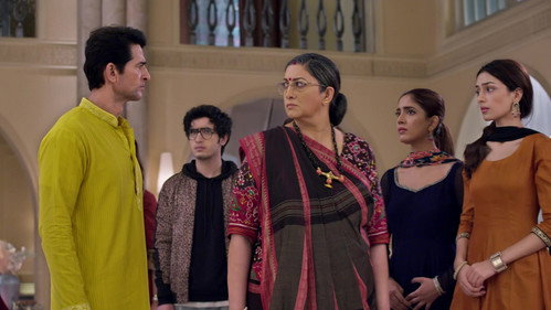 Tulsi's Comeback to Shanti Niketan