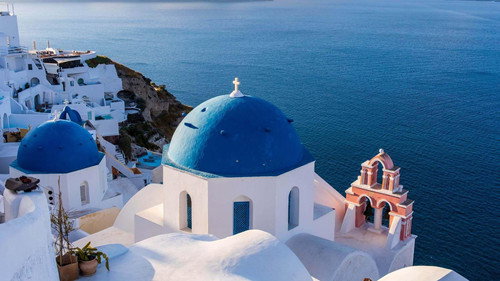 The secret of Santorini