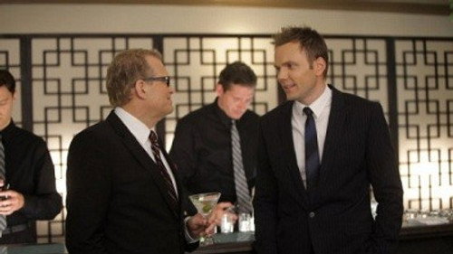 Community S02E02 — Accounting for Lawyers episode still