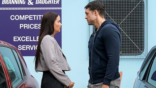 EastEnders — S42 · E168 - 21/10/2026