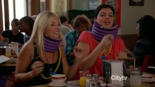 Happy Endings: 2×3