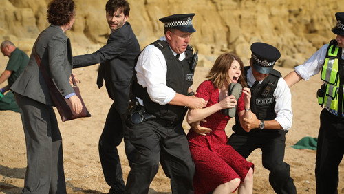 Broadchurch: 1×1