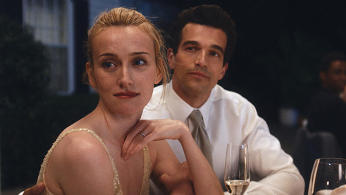 História de Amor: John F. Kennedy Jr. e Carolyn Bessette: 1×6