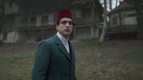 A Criatura: 1×2