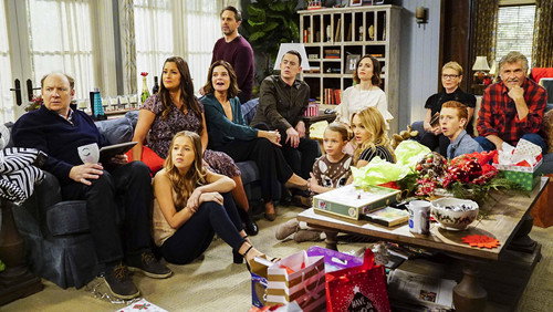Life in Pieces: Uma Grande Família. Quatro Pequenas Histórias.: 3×8