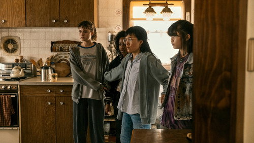 Paper Girls: 1×3