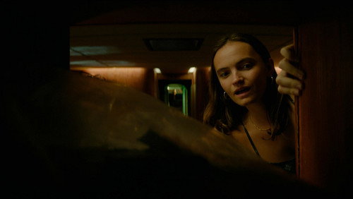 No Escape: 1×2