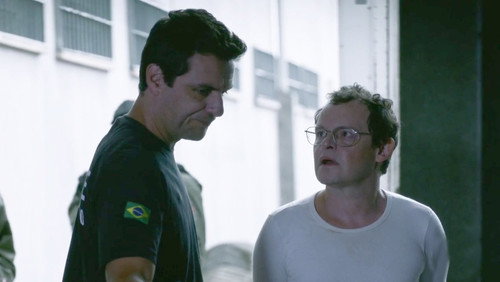 Carcereiros: 1×8