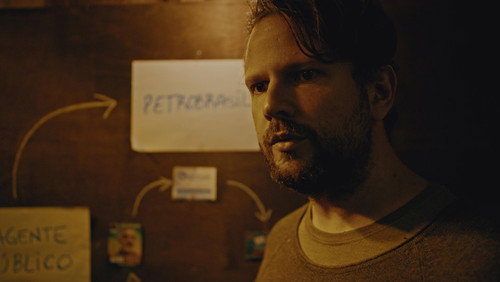 O Mecanismo: 1×8