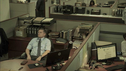 Homecoming: De Volta à Pátria: 1×9