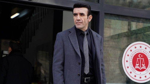 O Julgamento: 1×22