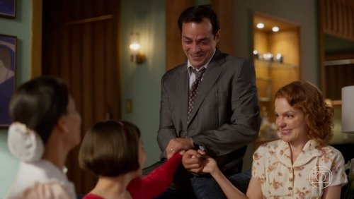 Garota do Momento: 1×49