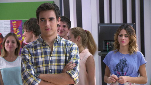 Violetta: 2×53