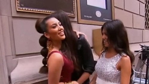 Keeping Up With the Kardashians: 1×2