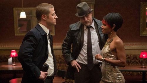 Gotham: 1×2