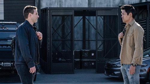 S.W.A.T.: 4×9