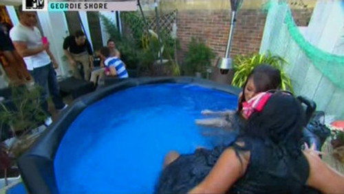Geordie Shore: 1×1