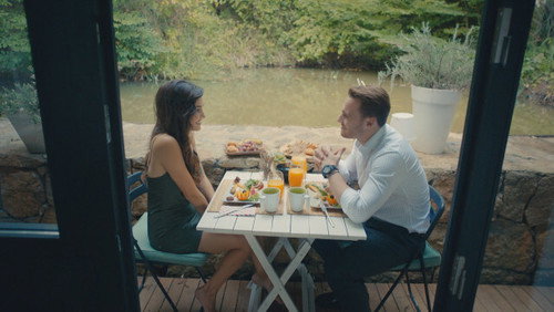 Love Is In The Air: 1×13
