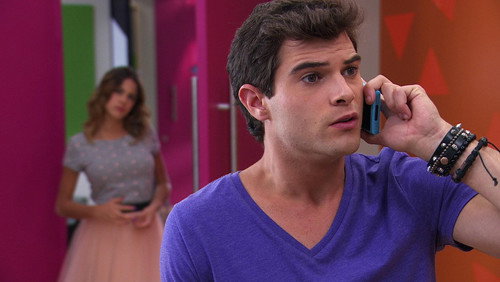 Violetta: 2×37