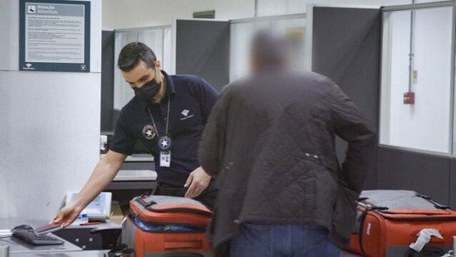 Aeroporto: Área Restrita: 4×6