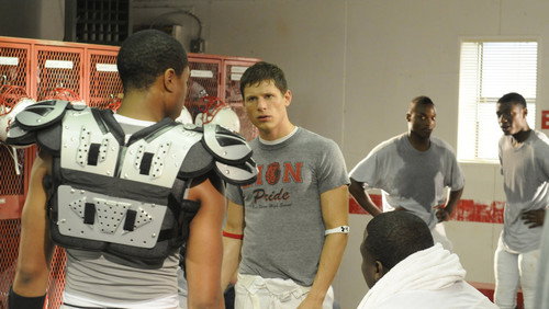 Friday Night Lights: 5×2