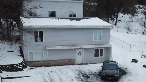 Uma Noite em Idaho: Os Assassinatos na Faculdade: 1×1