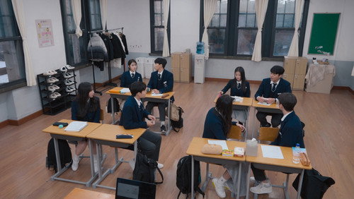 Finalmente Adultos: 1×1