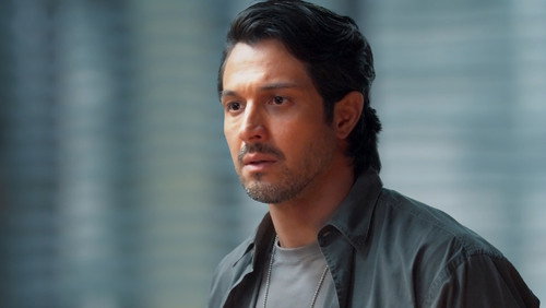 Três Graças: 1×99