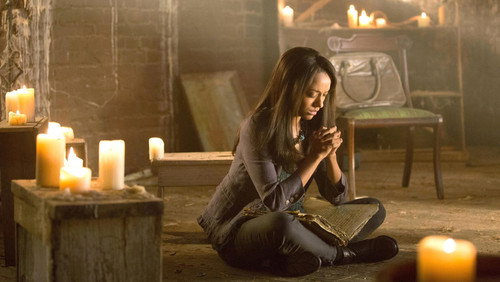 Diários de um Vampiro: 4×1