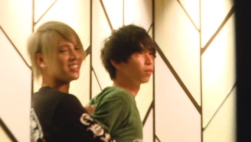 REA(L)OVE: 1×4